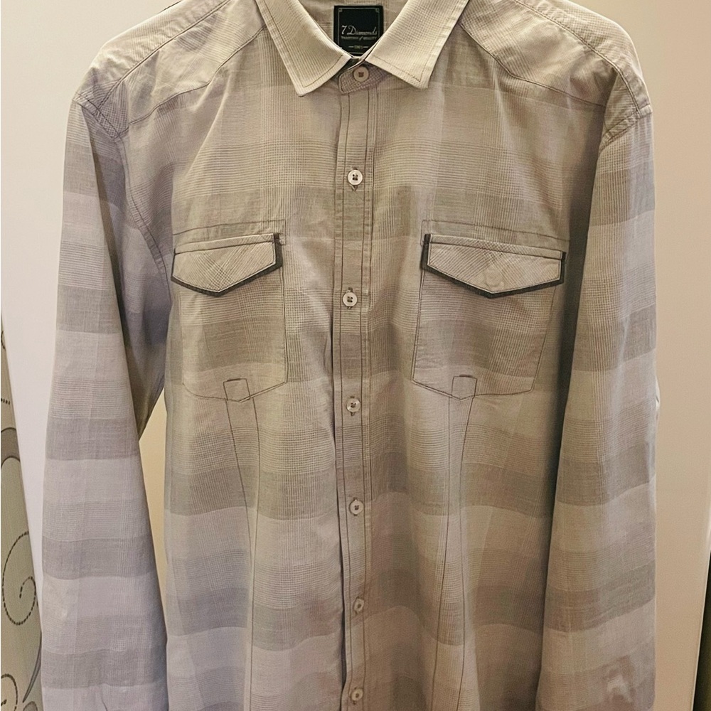 7 Diamonds Gray Men's Shirt - Worn Once - Excellent Condition - Fits like an XL